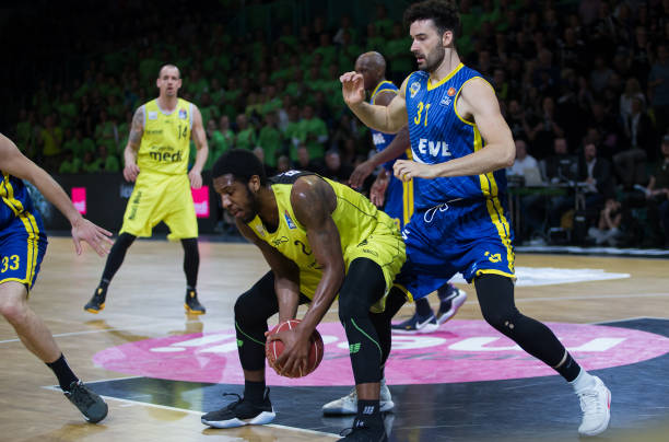 助攻的数据 助攻的数据